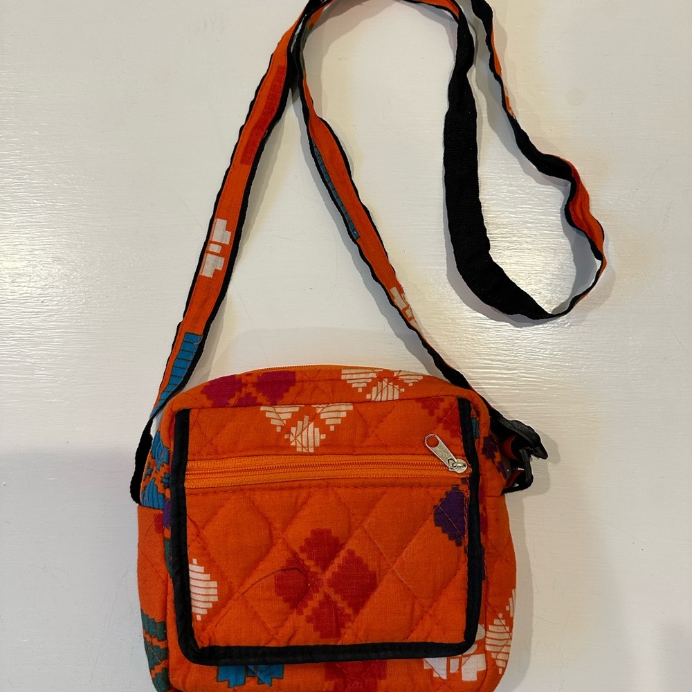 Handcrafted crossbody quilted bag